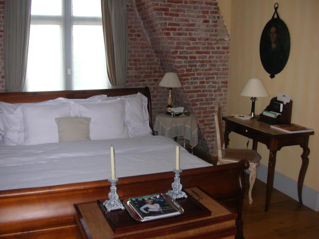 Hotel Recour Poperinge Eksteriør bilde